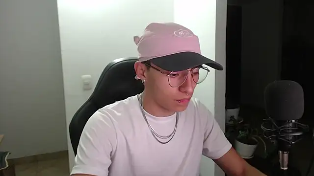 jay dimarco2 online show from 21, 12, 2025