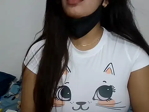 Snapshot of sparkling_queen chatting on 1, 2, 2025 sparkling queen online show from 1, 2, 2025