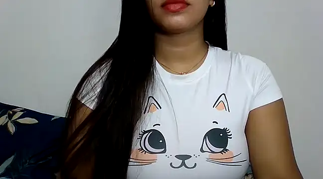 Snapshot of sparkling_queen chatting on 23, 3, 2025 sparkling queen online show from 23, 3, 2025