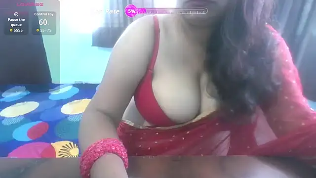 hot-saniya01 online show from 19, 11, 2025