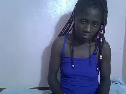 Snapshot of Petite_rider chatting on 7, 2, 2025 Petite rider online show from 7, 2, 2025