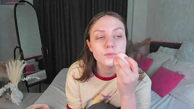 Kvetachka online show from 4, 3, 2025