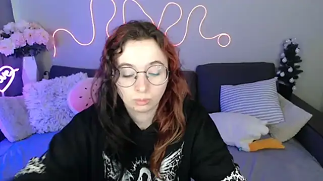 Mini Diva online show from 20, 3, 2026