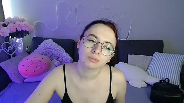 Snapshot of Mini_Diva chatting on 30, 6, 2026 Mini Diva online show from 30, 6, 2026