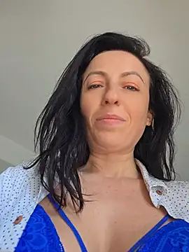 lovewildguy1 online show from 4, 6, 2026