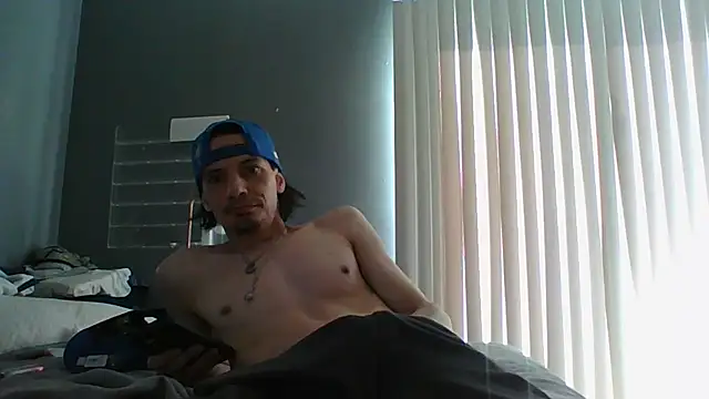 Snapshot of gifted723 chatting on 2, 12, 2025 gifted723 online show from 2, 12, 2025