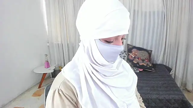 Snapshot of Uzra_hayed chatting on 14, 5, 2026 Uzra hayed online show from 14, 5, 2026