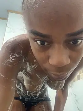 Nayah Dussa1 online show from 18, 9, 2025