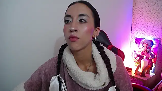 luly pink online show from 18, 11, 2025