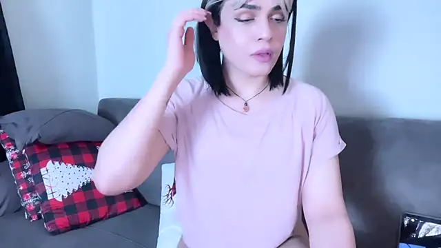 Arab tgirl online show from 27, 3, 2026