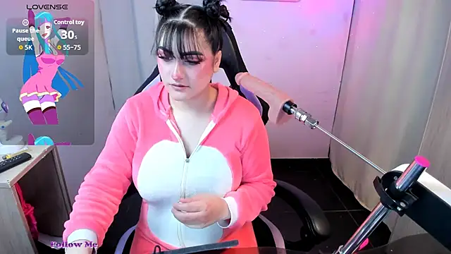 setzuna  online show from 28, 11, 2025