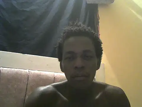 Snapshot of Bigras0011 chatting on 15, 6, 2026 Bigras0011 online show from 15, 6, 2026