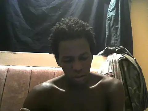Snapshot of Bigras0011 chatting on 5, 7, 2026 Bigras0011 online show from 5, 7, 2026
