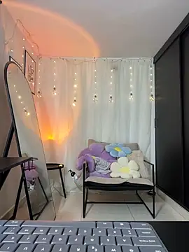 rubi star online show from 8, 9, 2025