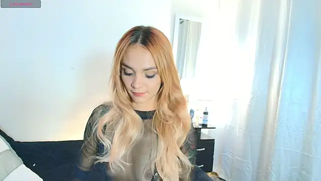 MeganLorensx online show from 16, 10, 2025