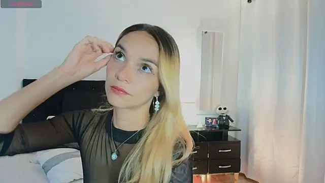 MeganLorensx online show from 7, 4, 2026