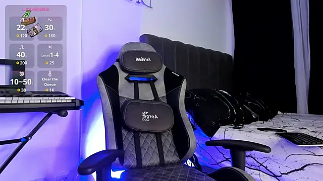 Aron Dark online show from 4, 3, 2025