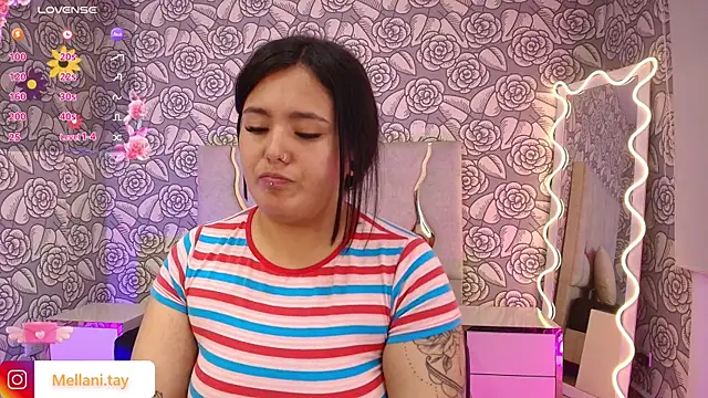 Snapshot of Mellani_tay chatting on 7, 2, 2025 Mellani tay online show from 7, 2, 2025