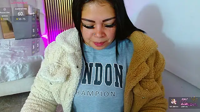 martinna tay online show from 30, 5, 2026