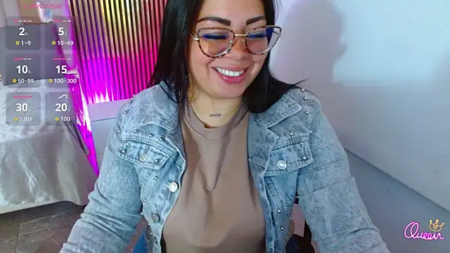 martinna tay online show from 3, 6, 2026
