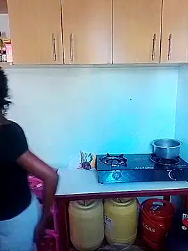 Snapshot of LOVELY-2BERRY chatting on 15, 4, 2026 LOVELY-2BERRY online show from 15, 4, 2026