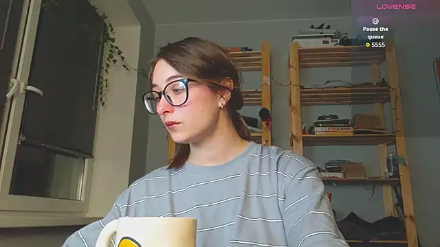 monlight  dana online show from 14, 11, 2025