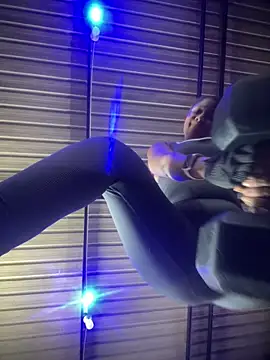 Berry Bans online show from 1, 12, 2025