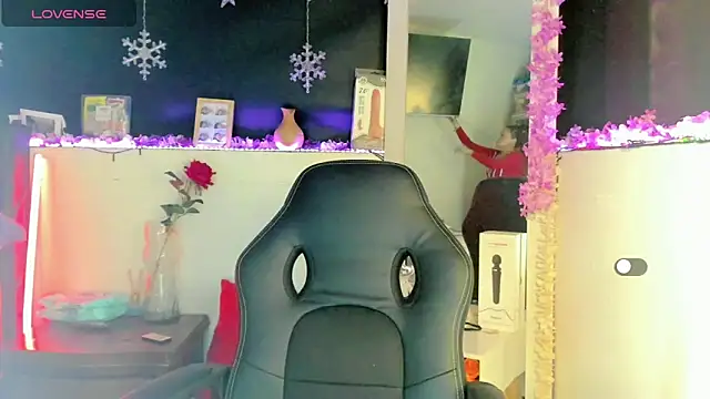 mariana scott   online show from 30, 1, 2025