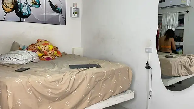 wendy alejo1712 online show from 12, 9, 2025