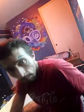 hungandtatted666 online show from 5, 11, 2025