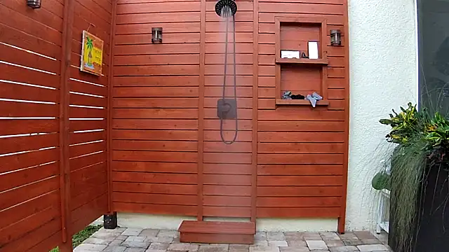 Snapshot of theclubist111 chatting on 24, 9, 2025 theclubist111 online show from 24, 9, 2025