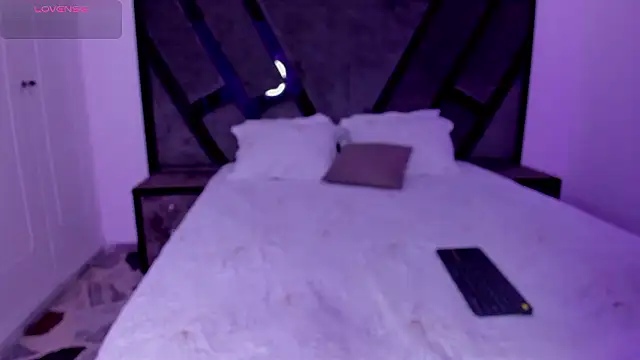 CandyMeyerss  online show from 6, 12, 2024