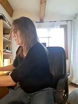 SpiceLea online show from 12, 12, 2024