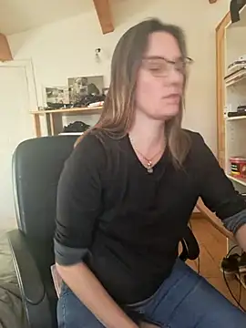 SpiceLea online show from 26, 12, 2024