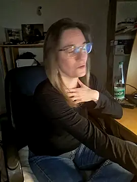 SpiceLea online show from 7, 1, 2025