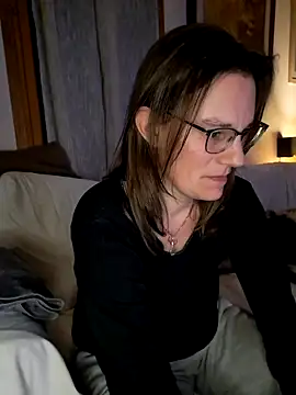 SpiceLea online show from 21, 1, 2025