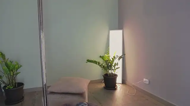 Snapshot of Angelbae- chatting on 2, 2, 2025 Angelbae- online show from 2, 2, 2025