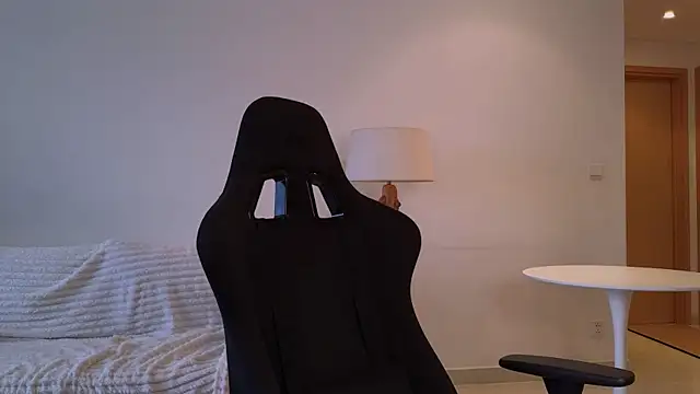 VanessaBayer2 online show from 20, 12, 2024