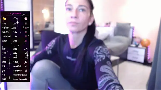 DelicateKiss online show from 13, 11, 2025