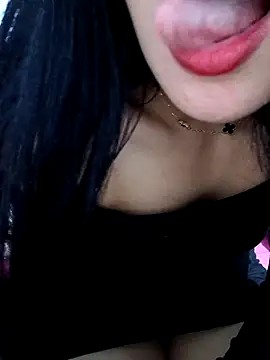 Fatina111 online show from 19, 3, 2026