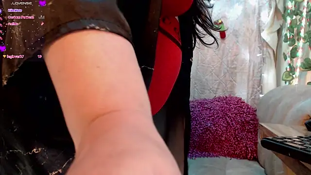 nicollejordan1 online show from 21, 12, 2024