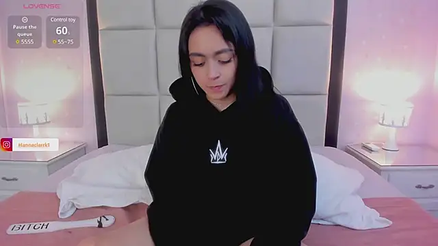 Snapshot of HannaClarrk_ chatting on 27, 12, 2024 HannaClarrk online show from 27, 12, 2024