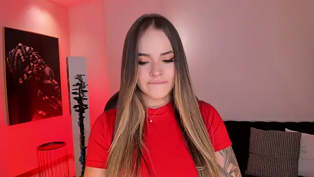 DonnaStonne online show from 8, 1, 2025