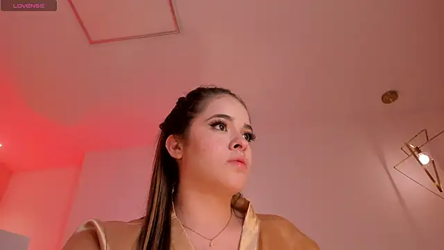 DonnaStonne online show from 9, 1, 2025