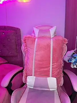 YovngBaby online show from 17, 4, 2026