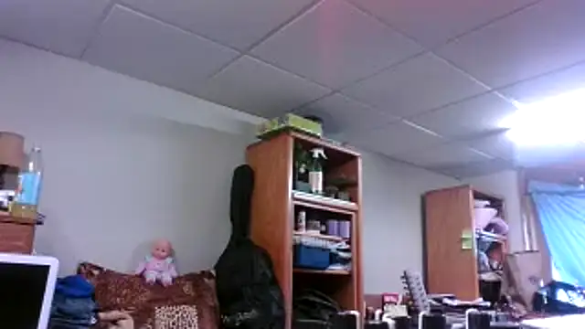 tongueispowerr6d9 online show from 3, 1, 2025