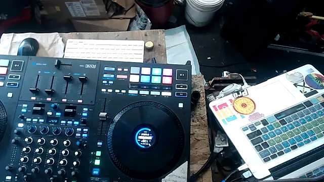 tongueispowerr6d9 online show from 7, 1, 2025