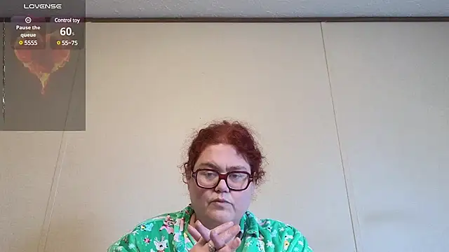 EmberCum online show from 4, 2, 2025