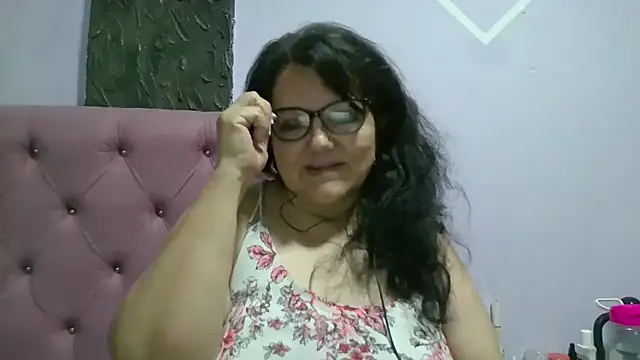 Snapshot of kassandra02 chatting on 25, 5, 2026 kassandra02 online show from 25, 5, 2026