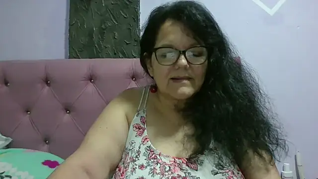 Snapshot of kassandra02 chatting on 9, 6, 2026 kassandra02 online show from 9, 6, 2026